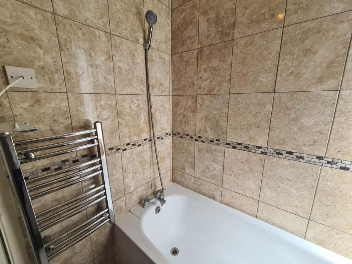 "Bright & Spacious" 3 Bedroom Flat By Kings Cross, St Pancras Station!!!!64 Londra Exterior foto