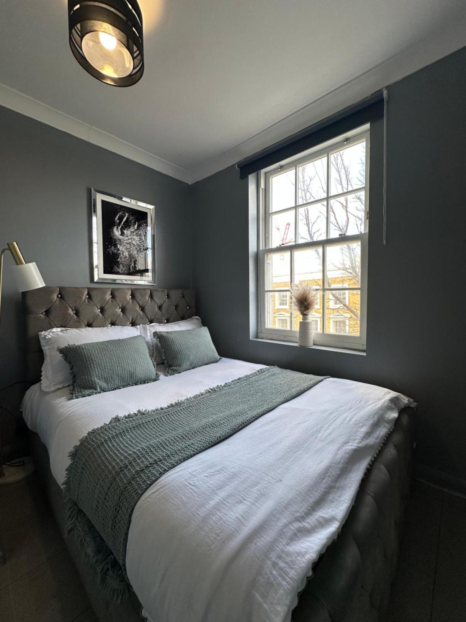 "Bright & Spacious" 3 Bedroom Flat By Kings Cross, St Pancras Station!!!!64 Londra Exterior foto