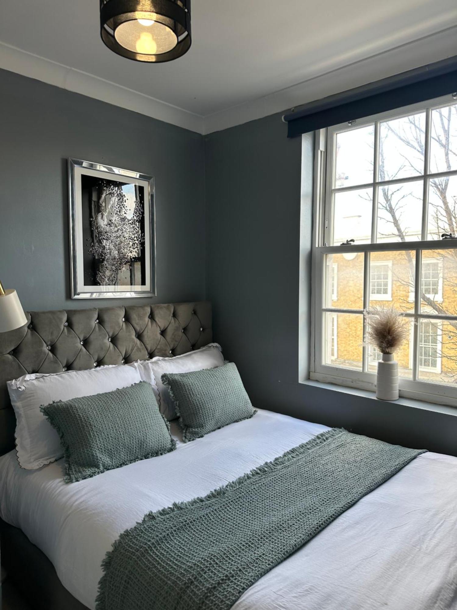 "Bright & Spacious" 3 Bedroom Flat By Kings Cross, St Pancras Station!!!!64 Londra Exterior foto