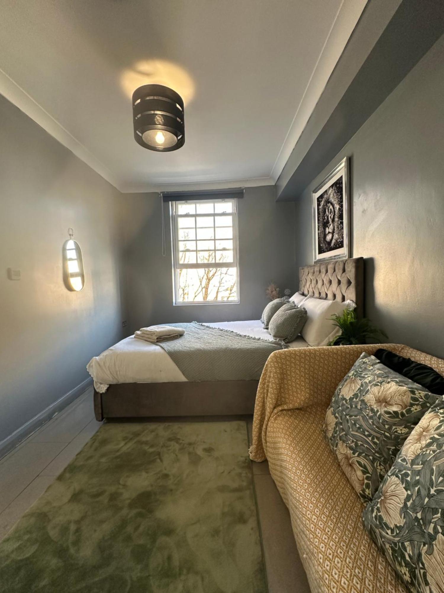 "Bright & Spacious" 3 Bedroom Flat By Kings Cross, St Pancras Station!!!!64 Londra Exterior foto
